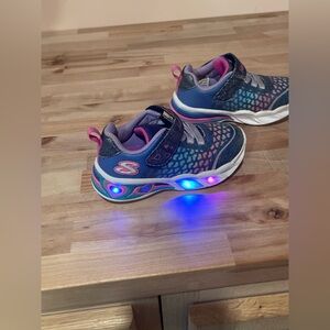 Skechers Heart Lights Sneakers size 8